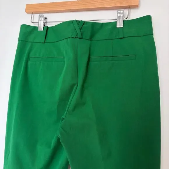 By Anthropologie The Essential Crop Flare Pants Kelly Green Size 10 - Picture 5 of 9
